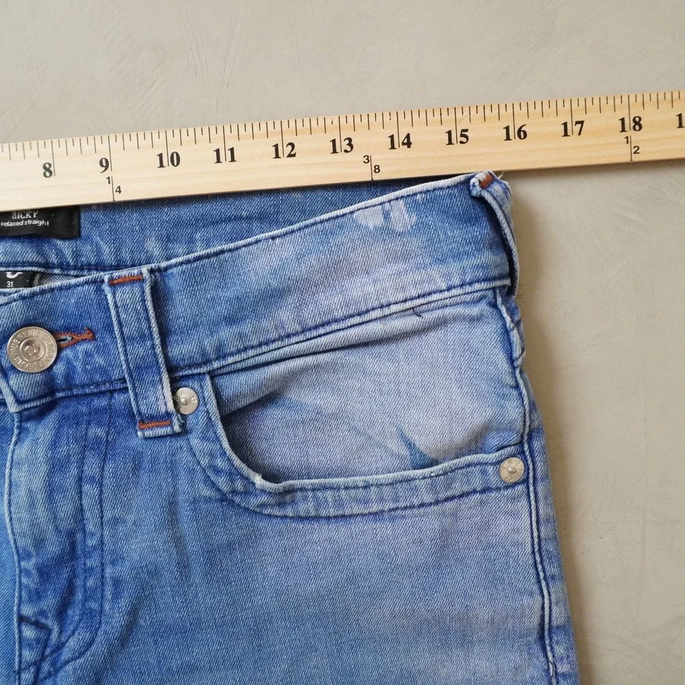 True Religion Ricky Relaxed Straight Jeans 31 Mens Blue Light Wash Horseshoe